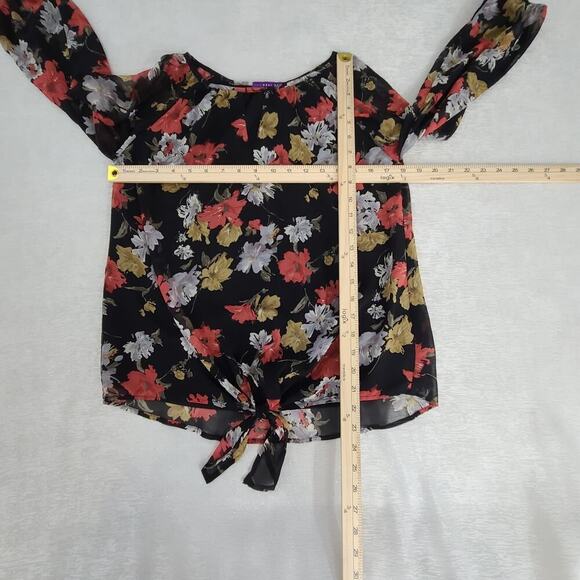 West Kei Stitch Fix ladies top black red floral Size Small Whimsigoth office - Picture 4 of 9
